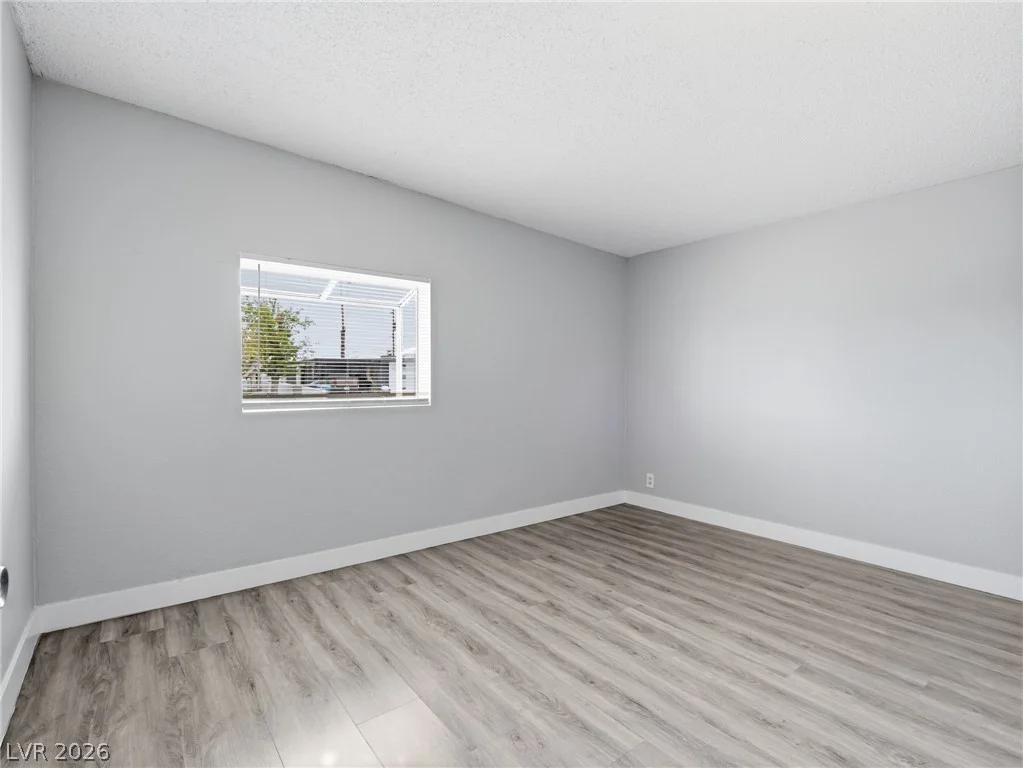 5132 Hallet, Las Vegas, NV 89122
