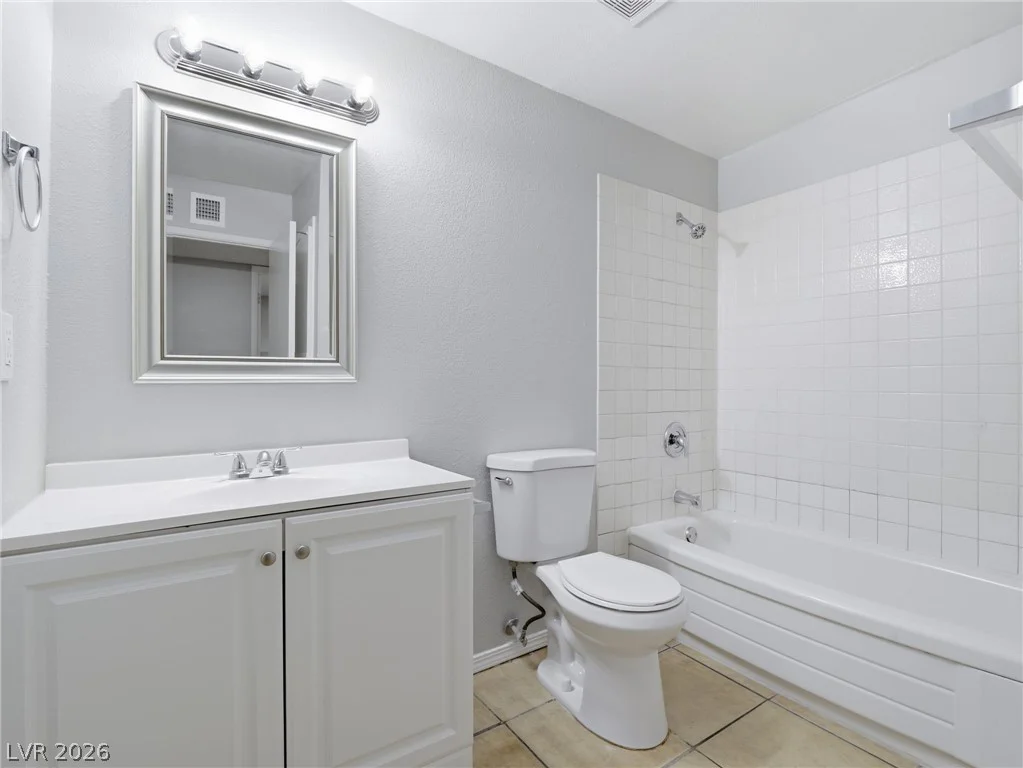 5132 Hallet, Las Vegas, NV 89122
