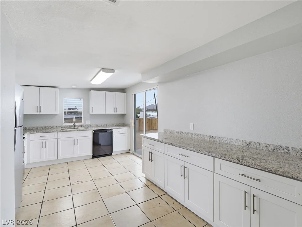 5132 Hallet, Las Vegas, NV 89122