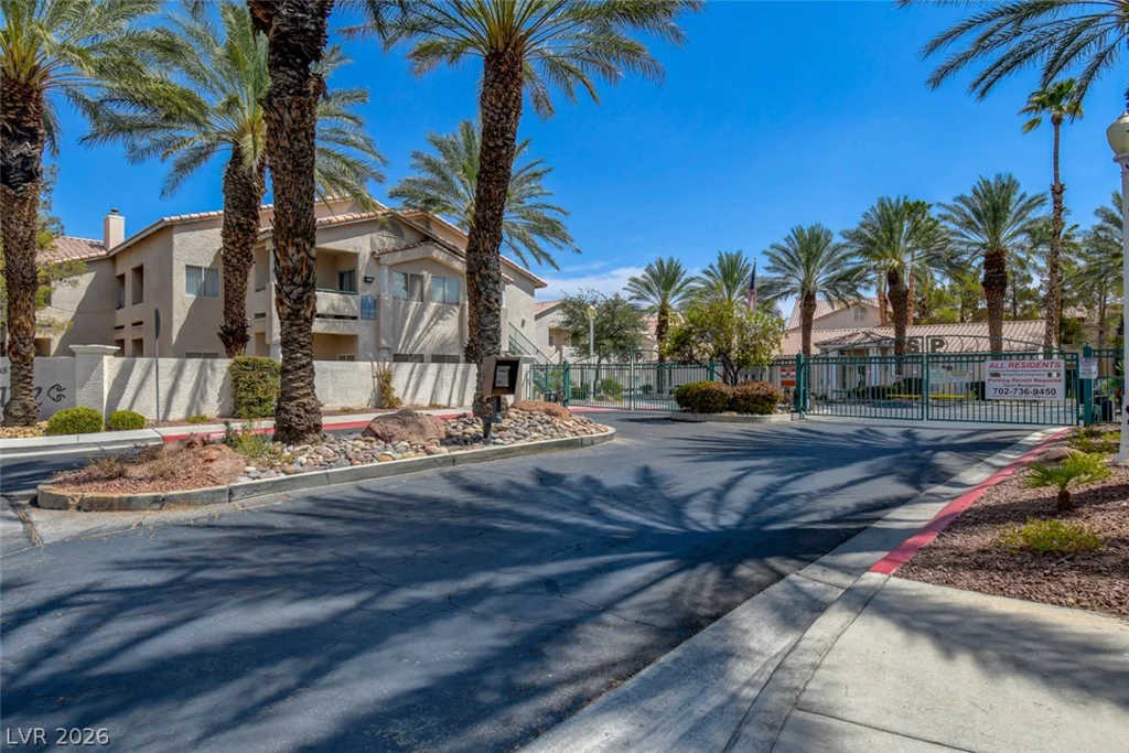 7450 Eastern, Las Vegas, NV 89123