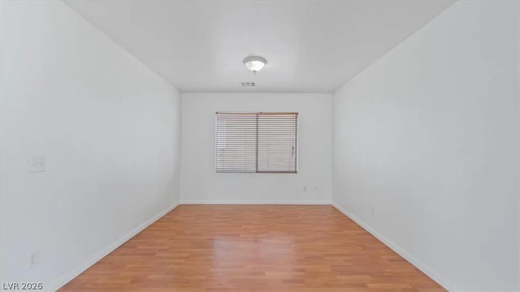 9570 Newton Grove, Las Vegas, NV 89148