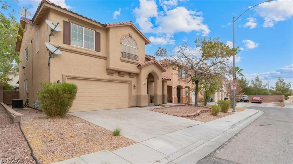 9570 Newton Grove, Las Vegas, NV 89148