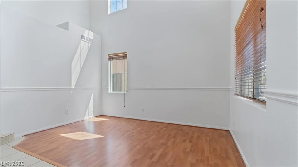9570 Newton Grove, Las Vegas, NV 89148
