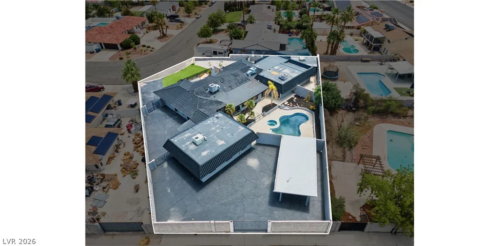 4501 Woodcrest, Las Vegas, NV 89121