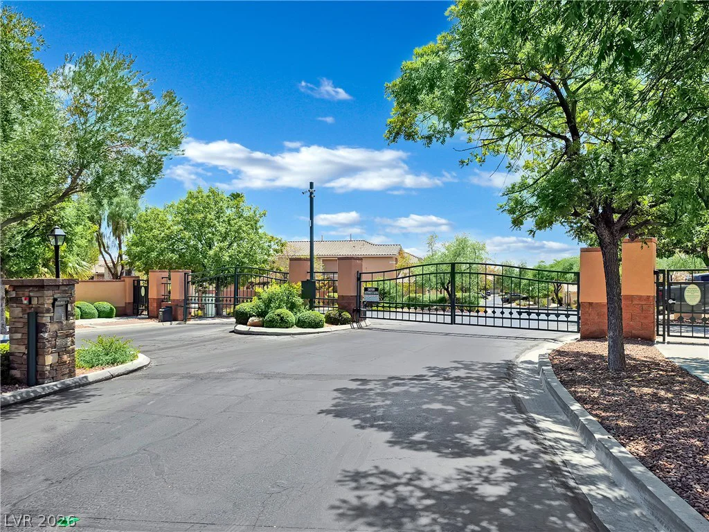 11004 Linden Leaf, Las Vegas, NV 89144