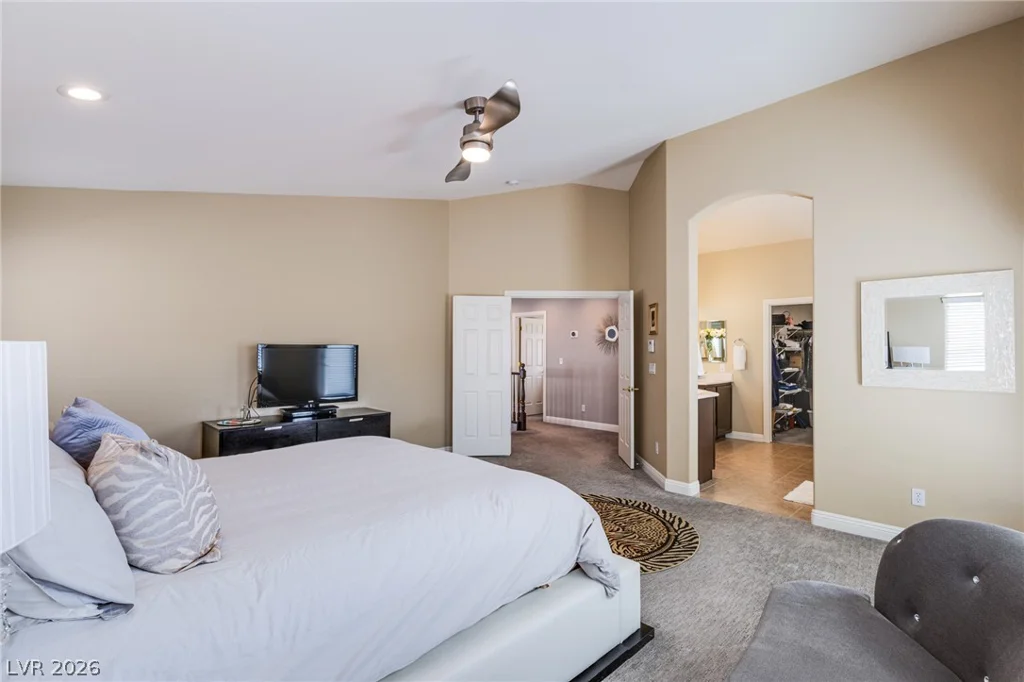 10067 Cranbrook Falls, Las Vegas, NV 89148