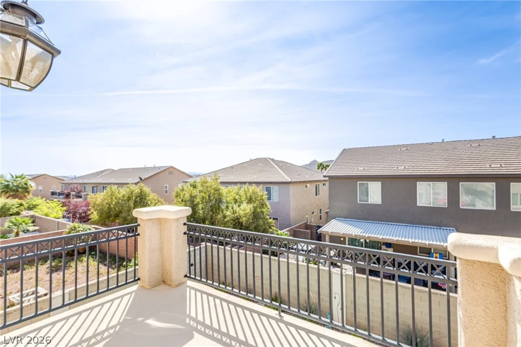 10067 Cranbrook Falls, Las Vegas, NV 89148