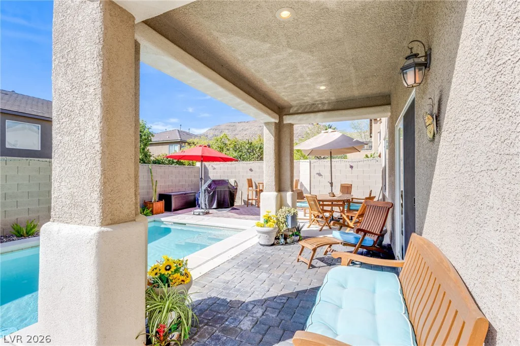 10067 Cranbrook Falls, Las Vegas, NV 89148