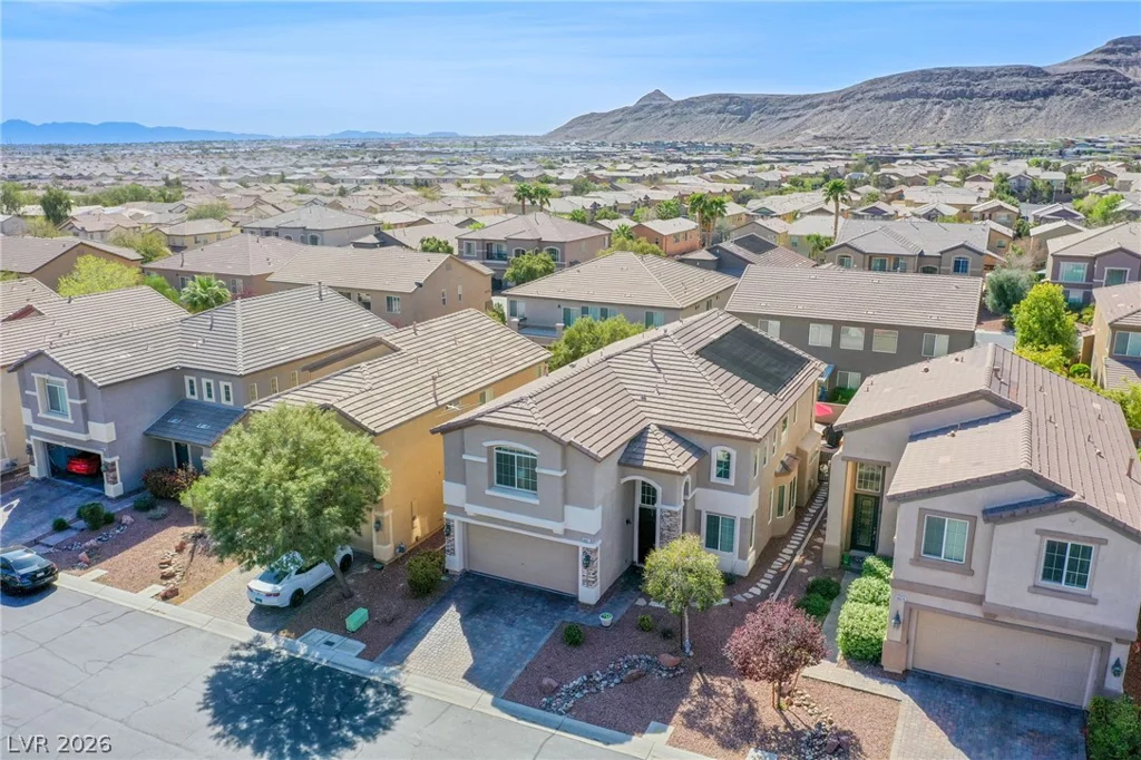 10067 Cranbrook Falls, Las Vegas, NV 89148