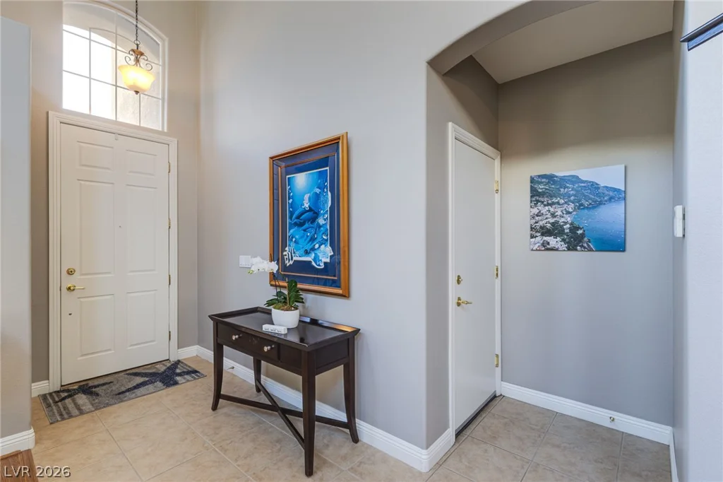 10067 Cranbrook Falls, Las Vegas, NV 89148