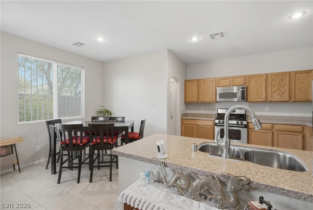 7316 Cobbs Hill, Las Vegas, NV 89139