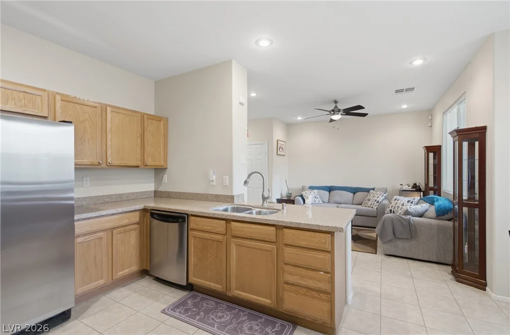 7316 Cobbs Hill, Las Vegas, NV 89139