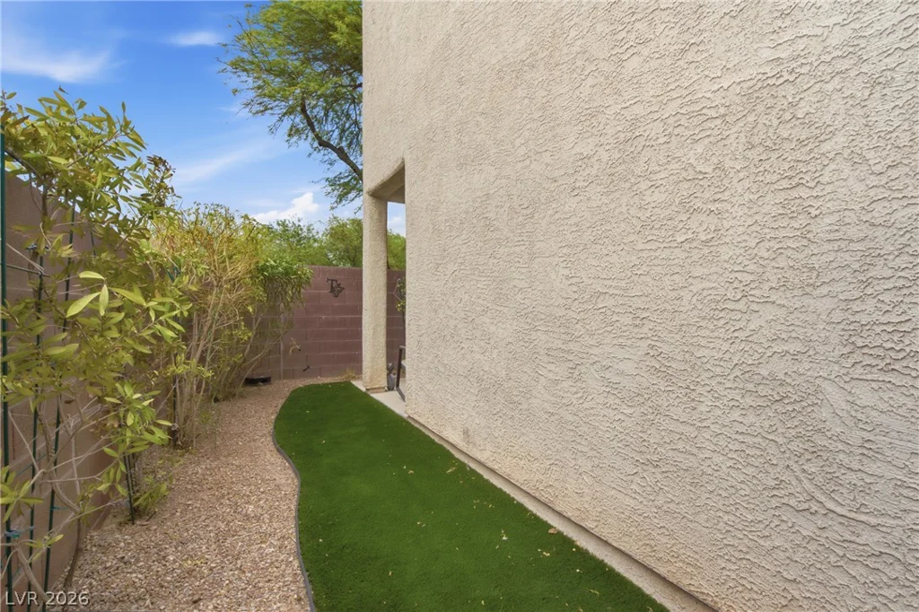 7316 Cobbs Hill, Las Vegas, NV 89139