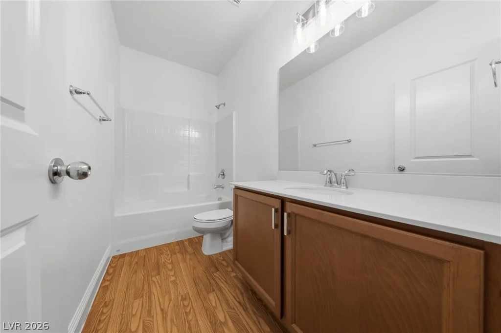 6940 Whispering Falls, North Las Vegas, NV 89084