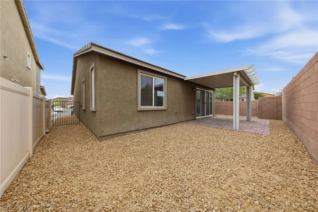 6940 Whispering Falls, North Las Vegas, NV 89084