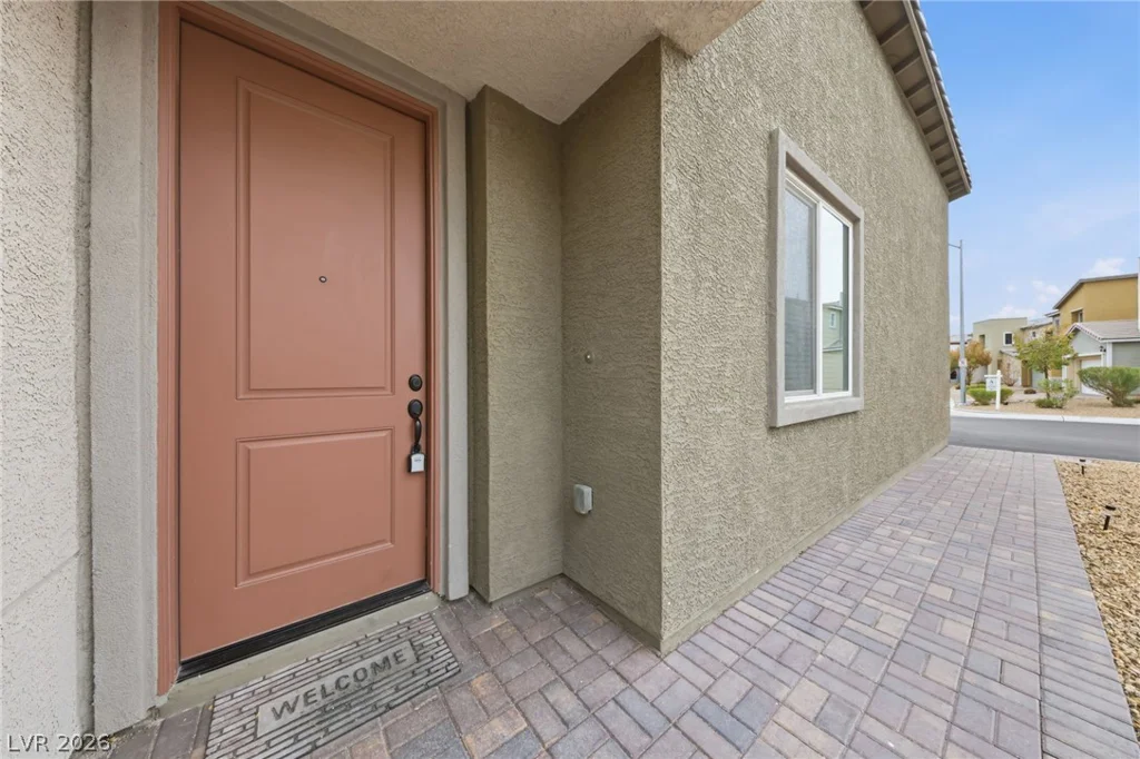 6940 Whispering Falls, North Las Vegas, NV 89084