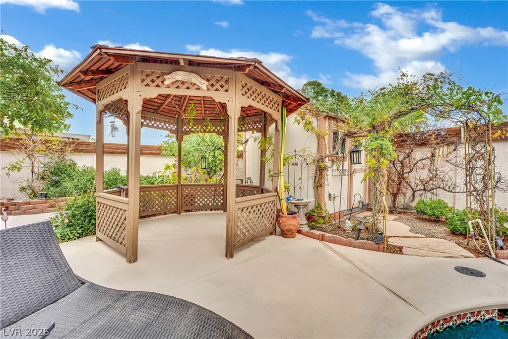 4550 Silver Peak, Las Vegas, NV 89103