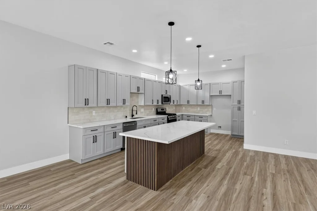 5807 Rothbury, Las Vegas, NV 89141