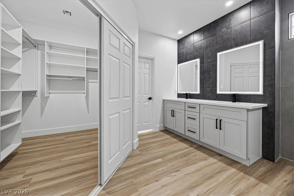 5807 Rothbury, Las Vegas, NV 89141