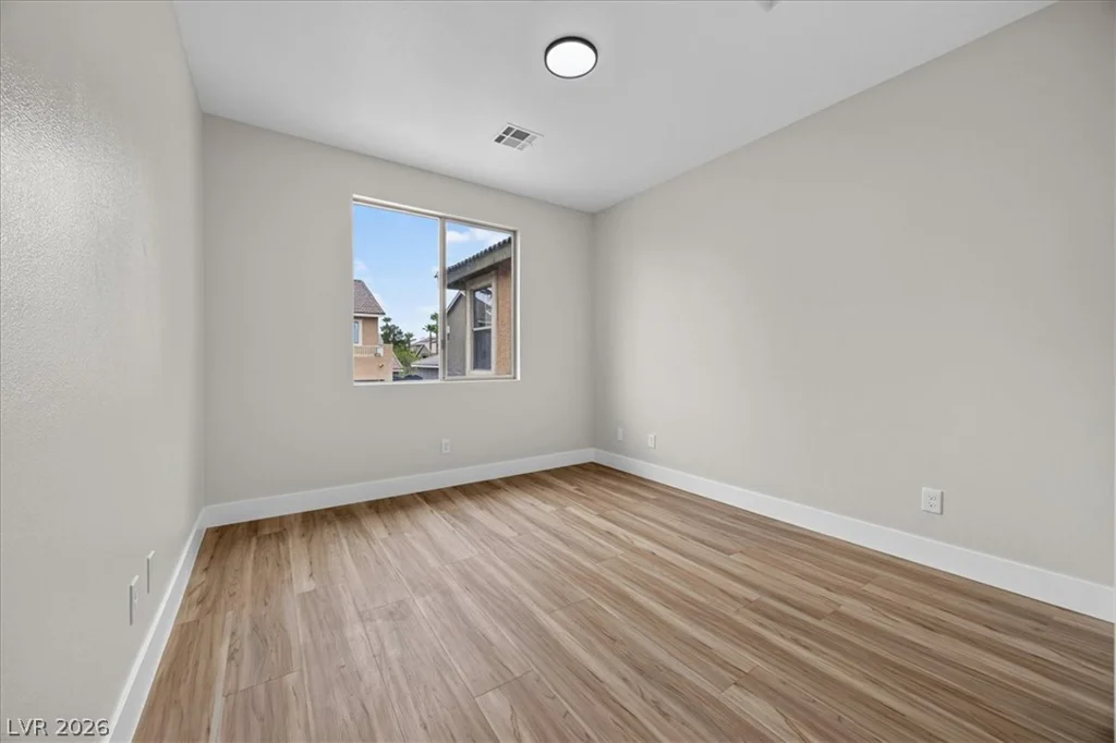 5807 Rothbury, Las Vegas, NV 89141