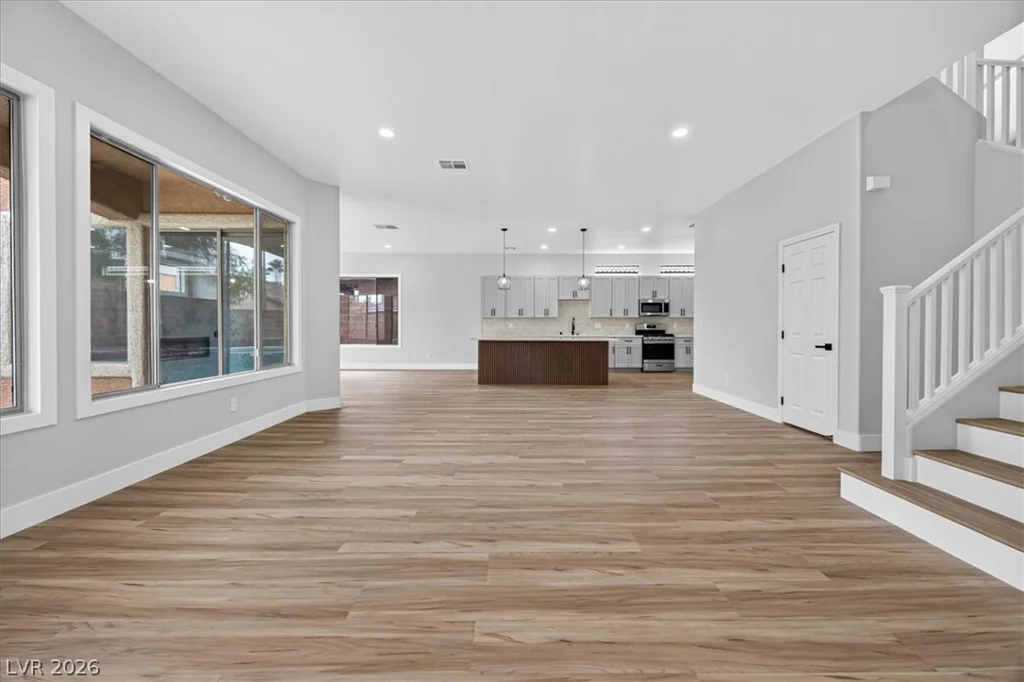 5807 Rothbury, Las Vegas, NV 89141