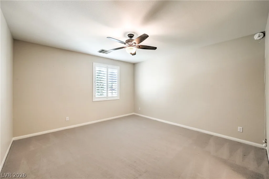 8213 Dragonfly Bush, North Las Vegas, NV 89085