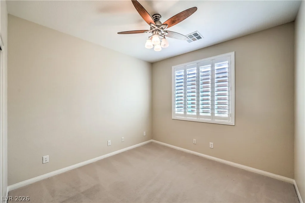 8213 Dragonfly Bush, North Las Vegas, NV 89085