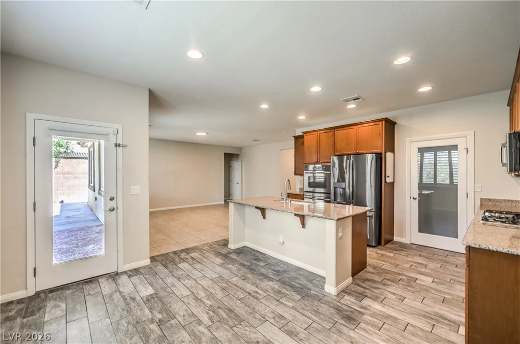 8213 Dragonfly Bush, North Las Vegas, NV 89085
