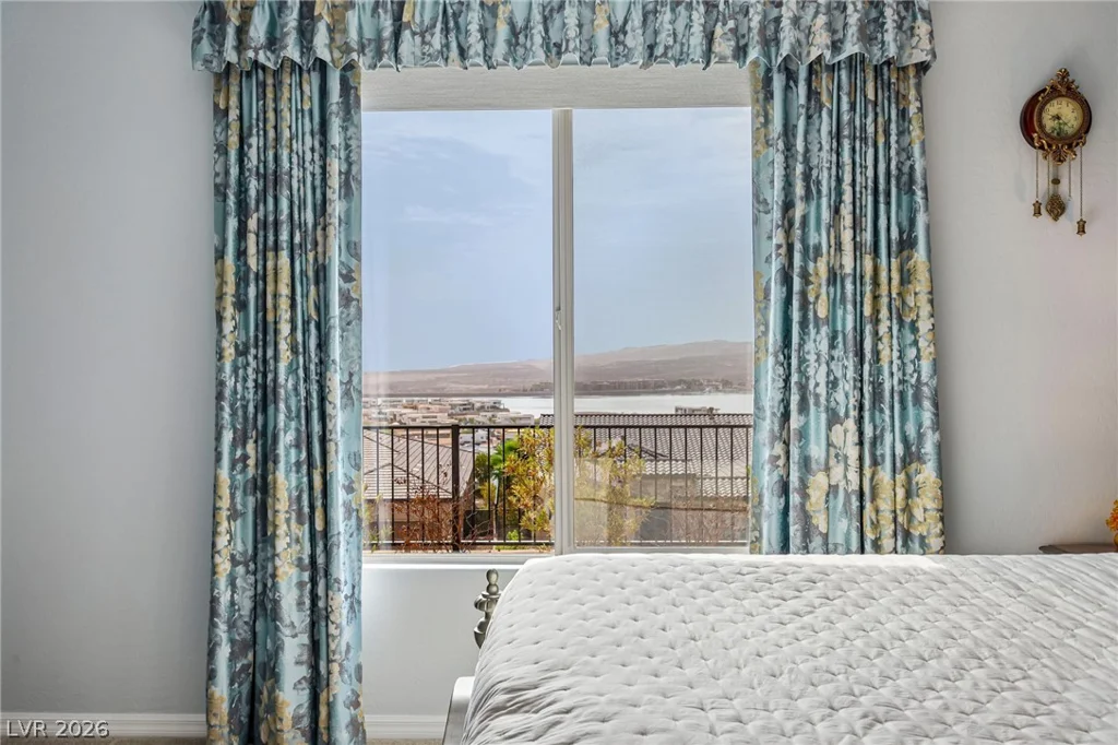 60 Stone Bluff, Henderson, NV 89011