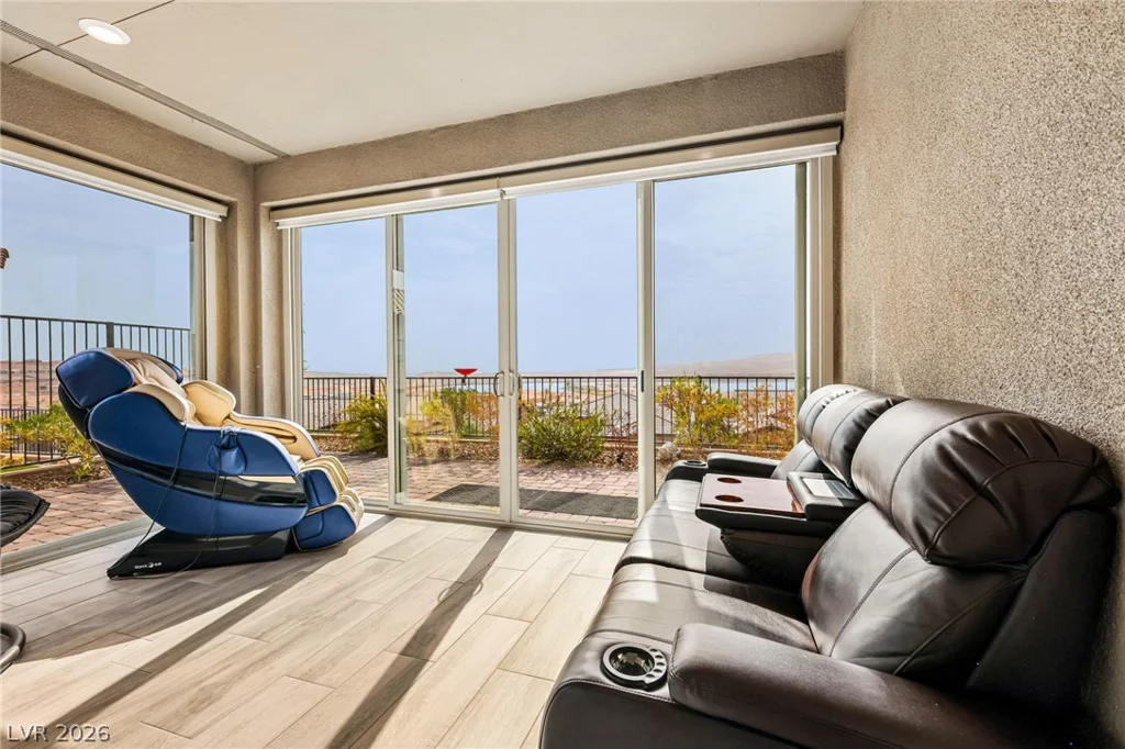60 Stone Bluff, Henderson, NV 89011