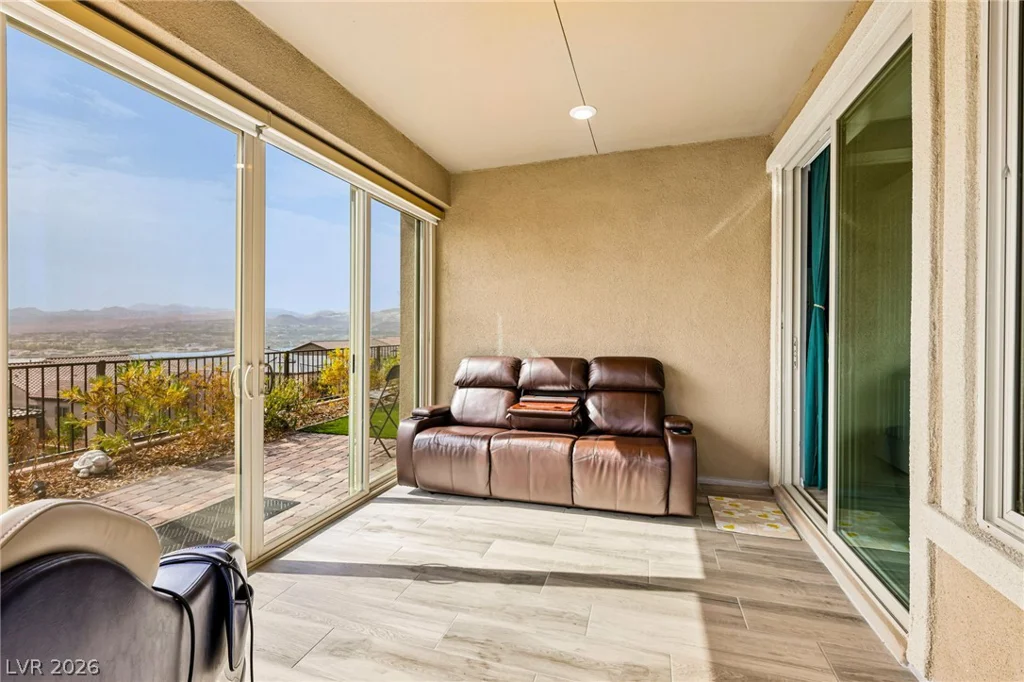 60 Stone Bluff, Henderson, NV 89011