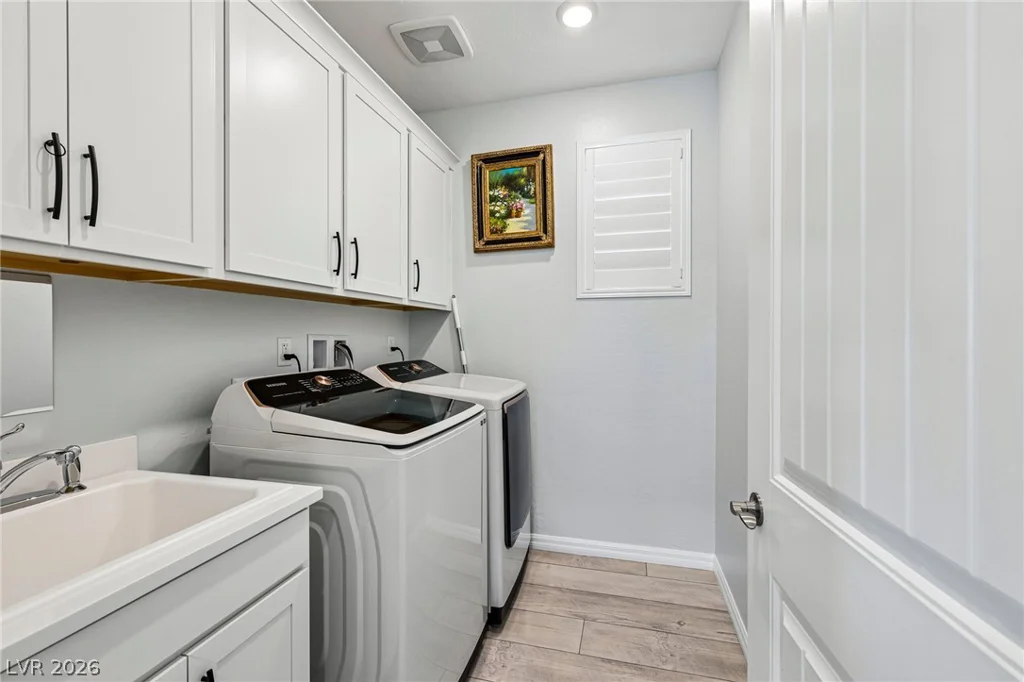 60 Stone Bluff, Henderson, NV 89011
