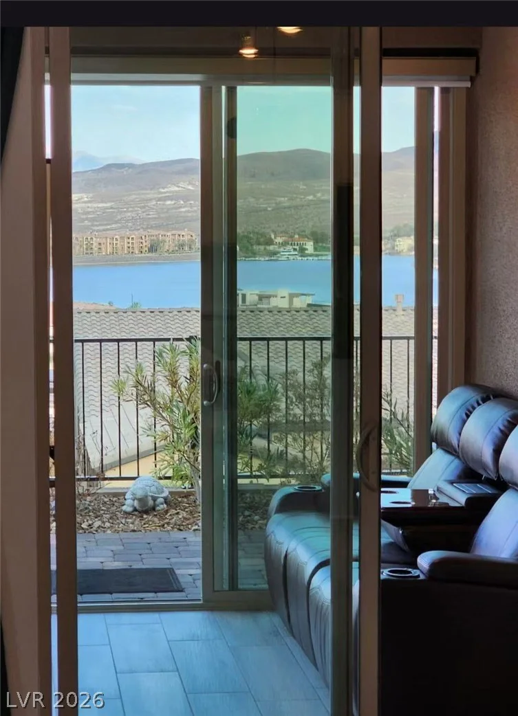 60 Stone Bluff, Henderson, NV 89011