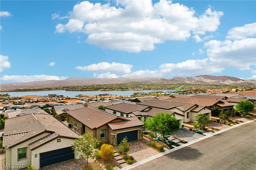 60 Stone Bluff, Henderson, NV 89011