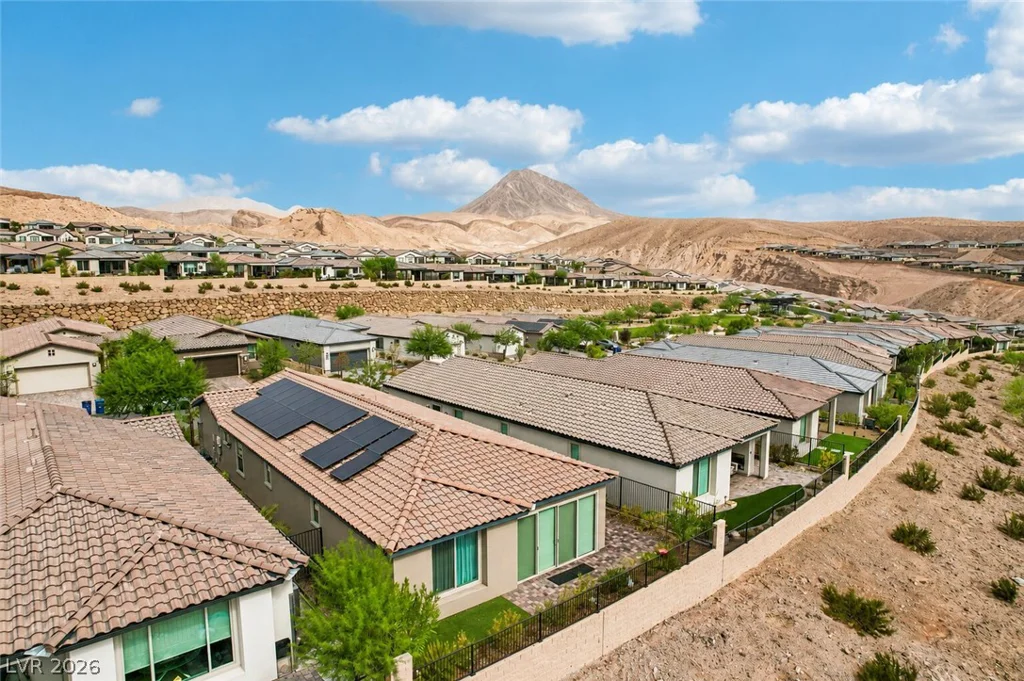 60 Stone Bluff, Henderson, NV 89011
