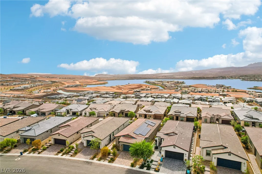 60 Stone Bluff, Henderson, NV 89011