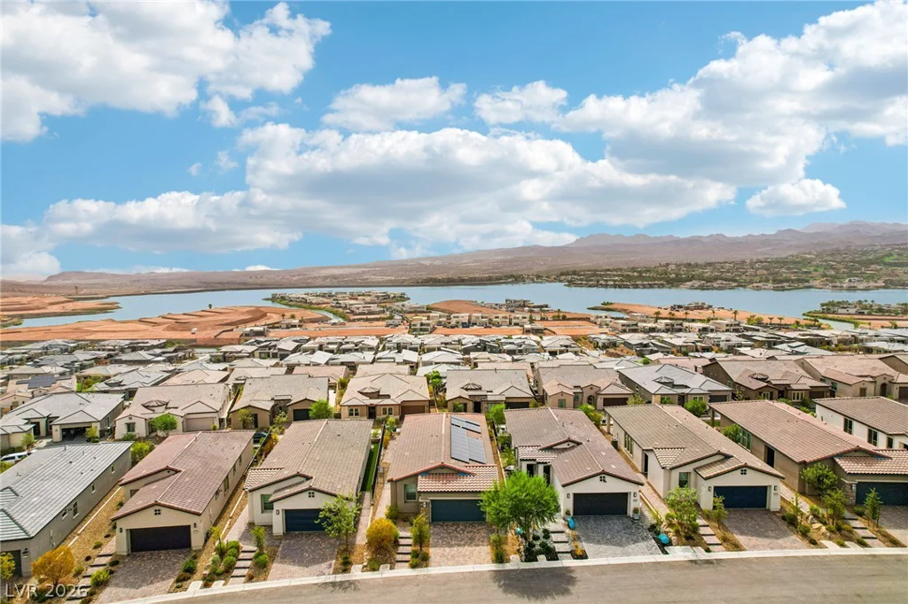 60 Stone Bluff, Henderson, NV 89011