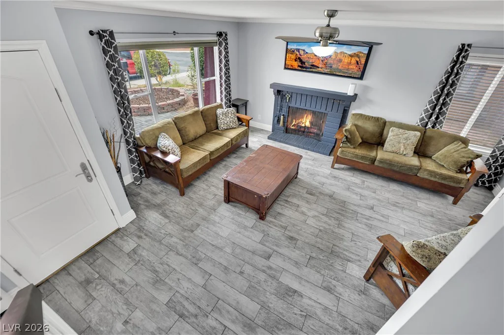 4823 Castle Rock, Las Vegas, NV 89147