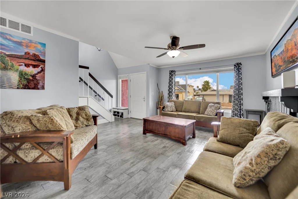 4823 Castle Rock, Las Vegas, NV 89147