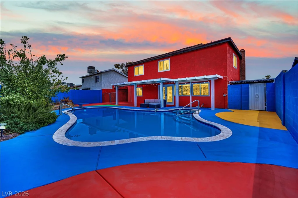 4823 Castle Rock, Las Vegas, NV 89147