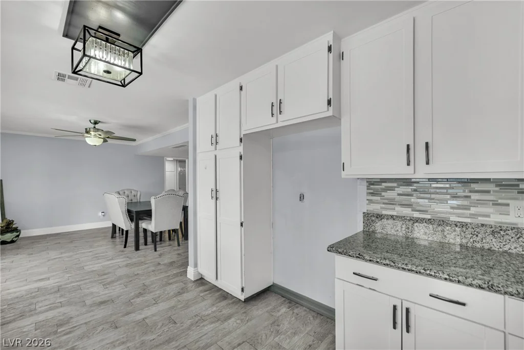 4823 Castle Rock, Las Vegas, NV 89147
