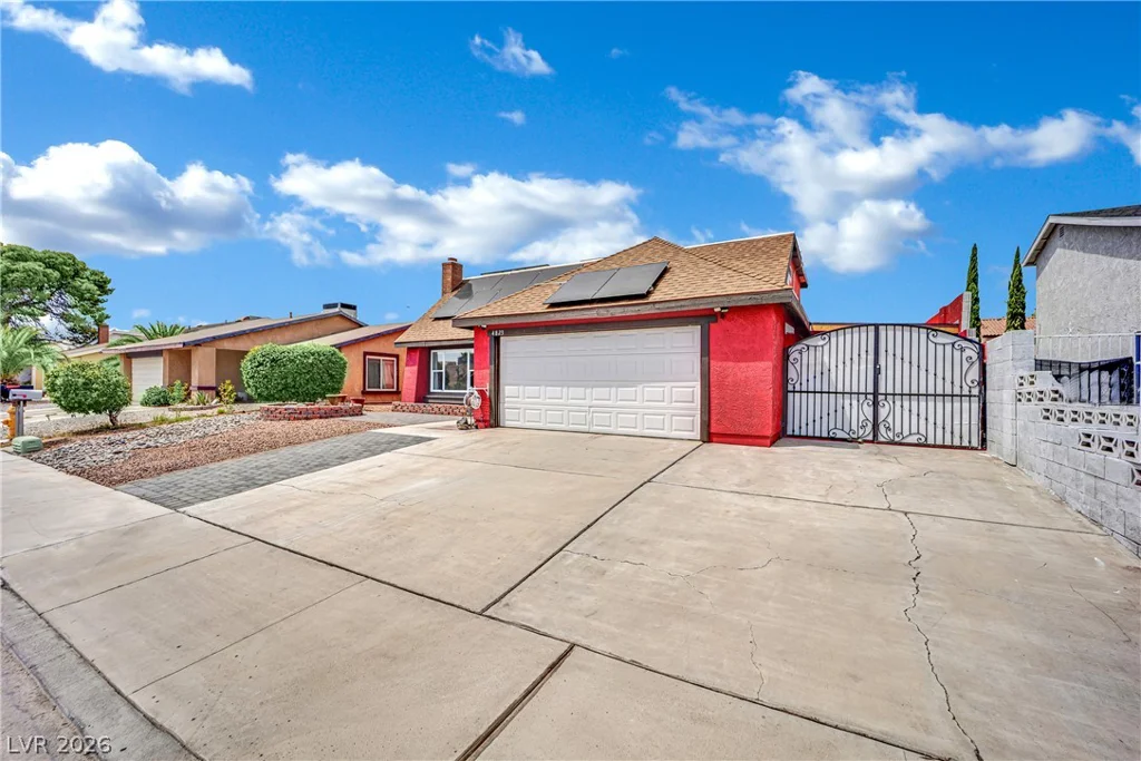 4823 Castle Rock, Las Vegas, NV 89147
