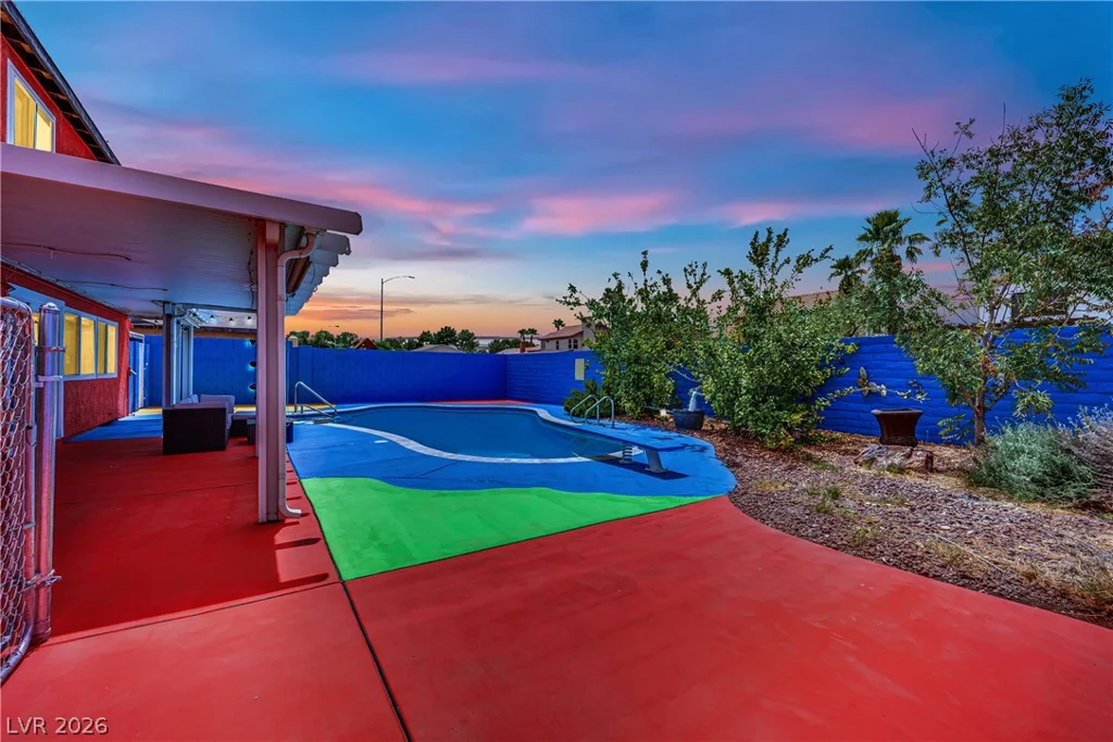 4823 Castle Rock, Las Vegas, NV 89147