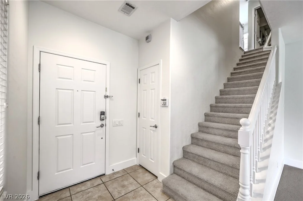 6848 Pipil, Las Vegas, NV 89166