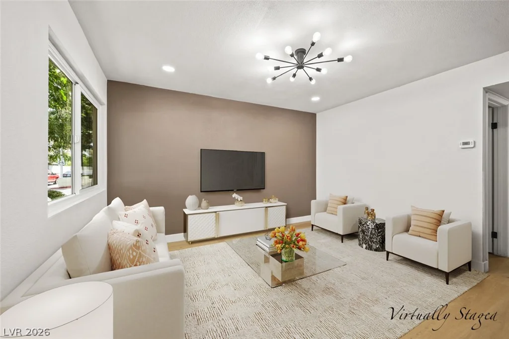4770 Topaz, Las Vegas, NV 89121