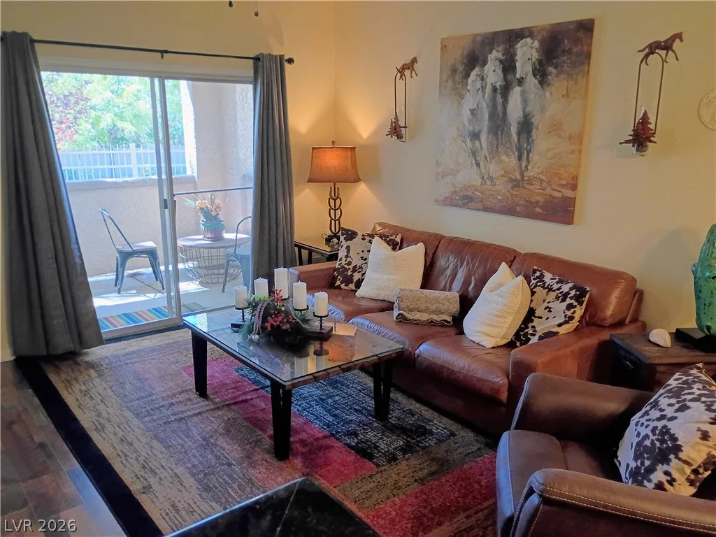 10213 Penrith, Las Vegas, NV 89144