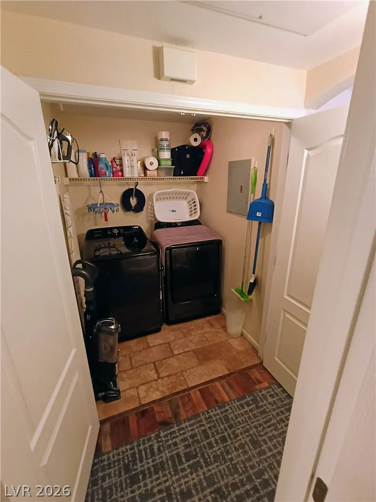 10213 Penrith, Las Vegas, NV 89144