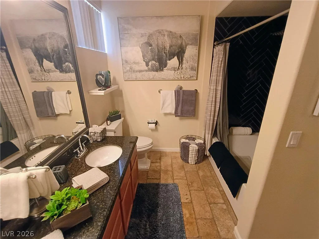 10213 Penrith, Las Vegas, NV 89144