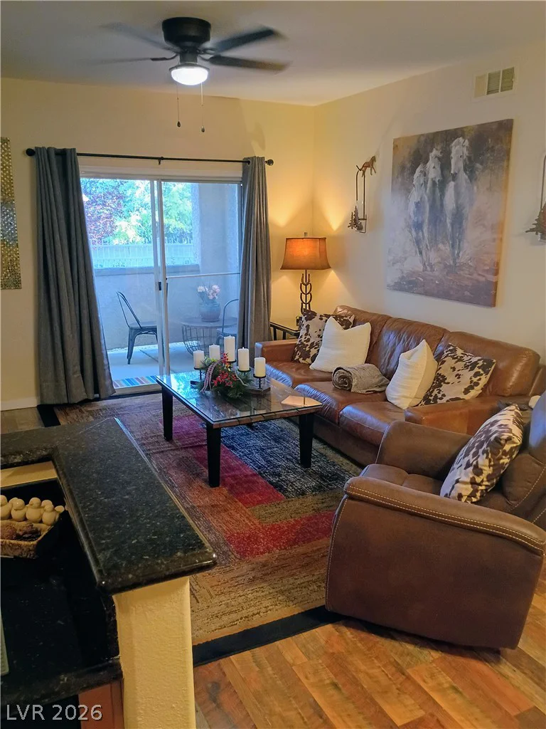 10213 Penrith, Las Vegas, NV 89144