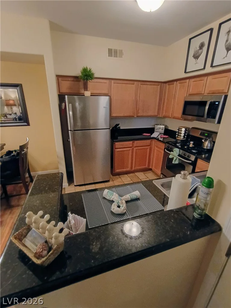 10213 Penrith, Las Vegas, NV 89144